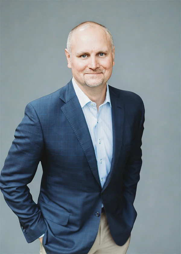 Brian Pieninck headshot